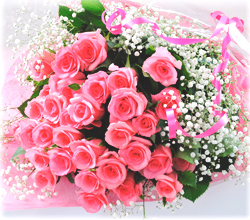 ピンクのバラの花束34本