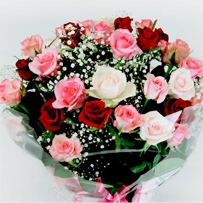 情報満載 バラの花束やバラの花カゴを贈る時専門の贈り方ヒント集